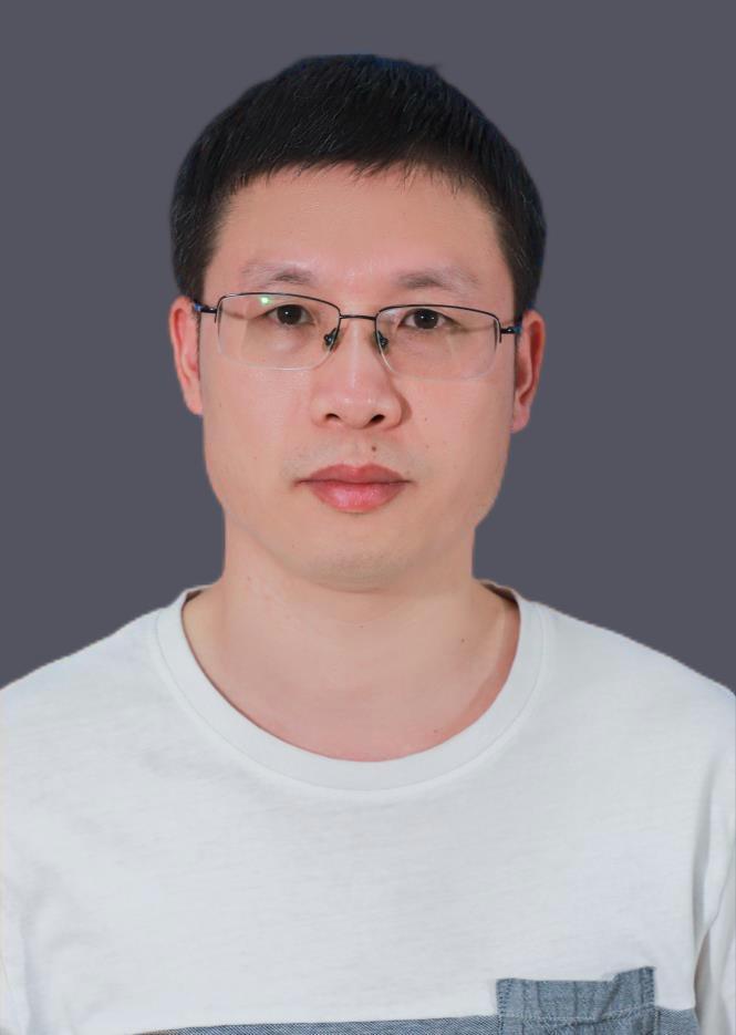 曾长清_WPS证件照.jpg